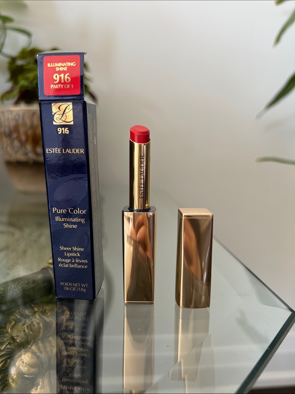 Estée Lauder Illuminating Shine in Party of 1 - Discontinued